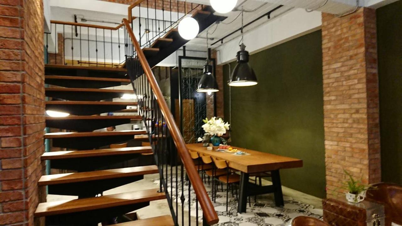 Mr. Buster B&B เมืองฮวาเหลียน ภายนอก รูปภาพ